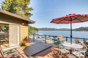 Coeur dAlene, Idaho Lake House with Beautiful Views!